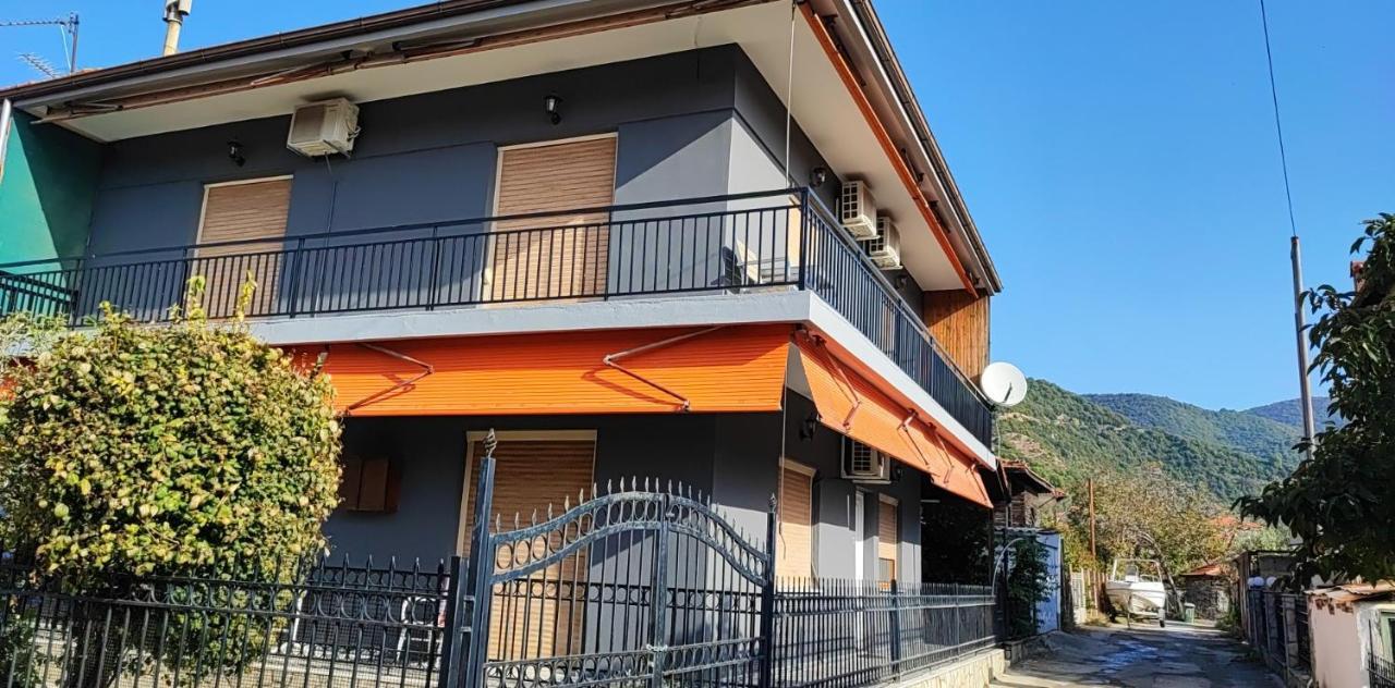 Cosy House Stratoni Chalkidiki 300M From Beach Bagian luar foto